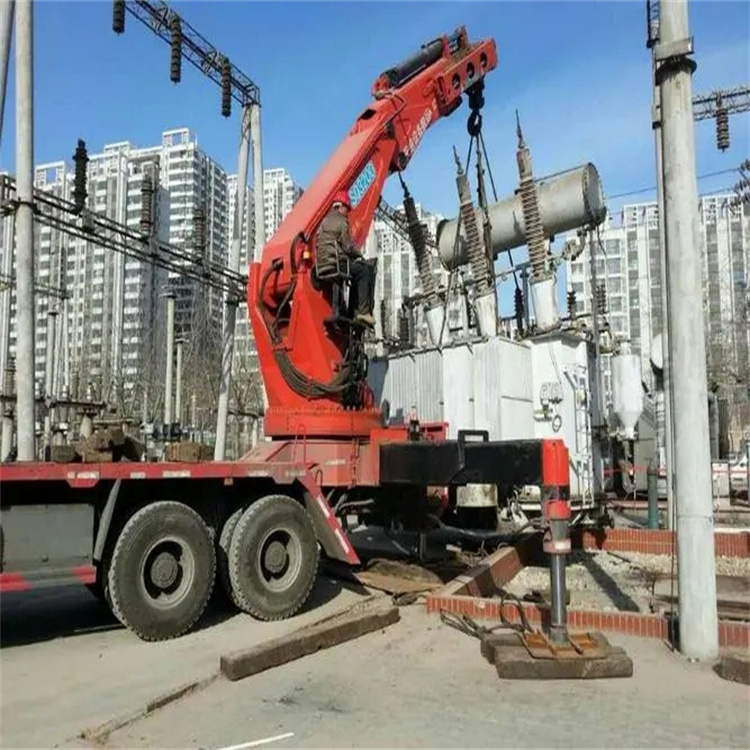 隆化县就近吊车出租|工地厂房吊装设备租赁|24小时高效响应