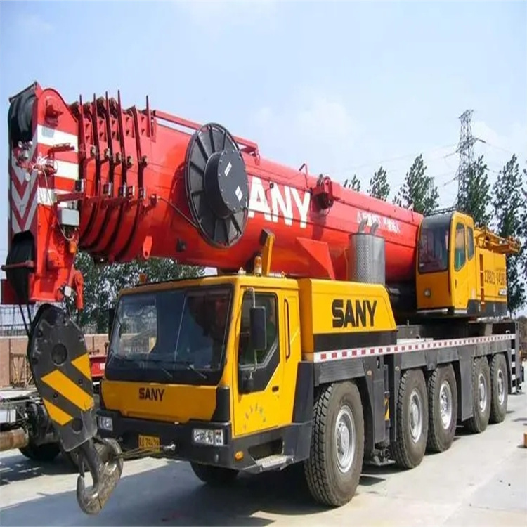 隆化县附近工地哪里有吊车出租|应急吊装服务|24小时灵活调度